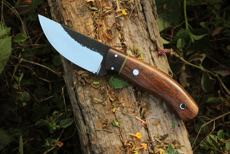 Rosewood Straight Back Skinner Your Ultimate Outdoor Companion